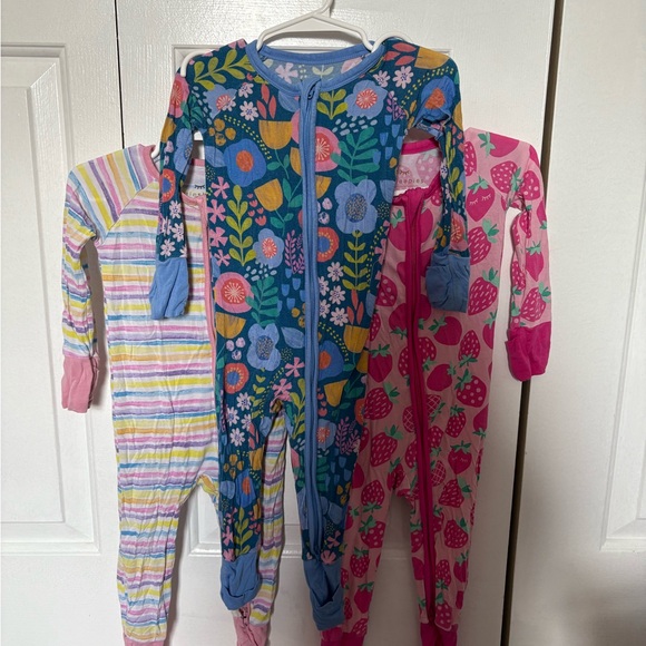 3 Little Sleepies zipper pajamas - Picture 1 of 7